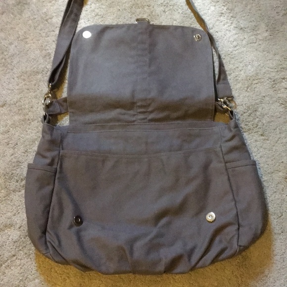 Messenger / Daiper bag - Picture 3 of 8